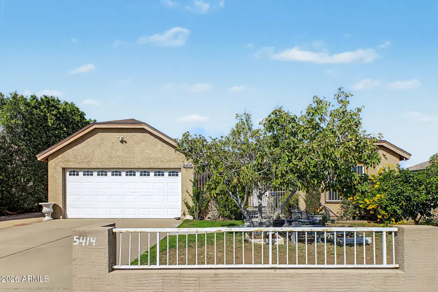 5414 W Eugie Avenue, Glendale, AZ 85304 - #2