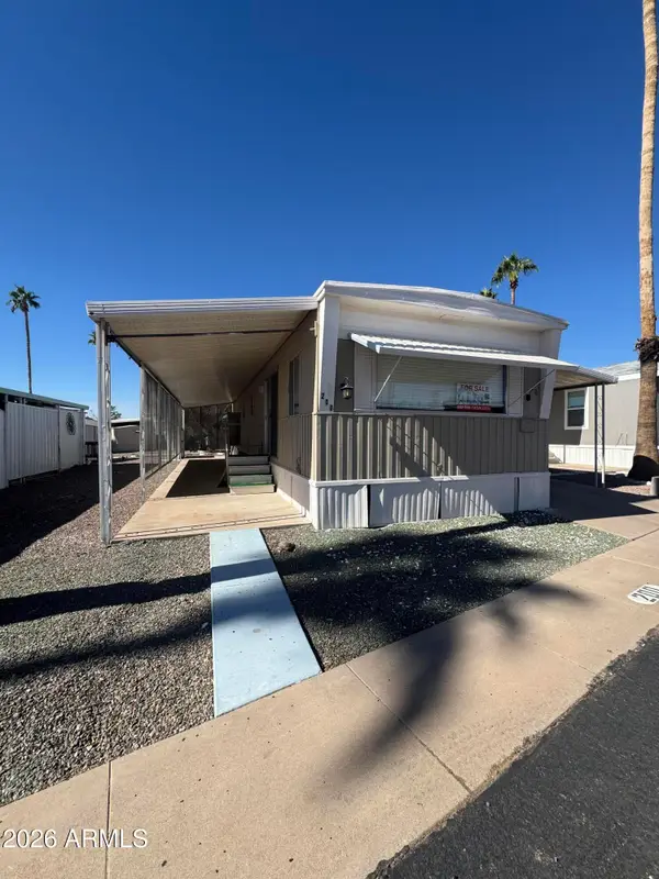 303 S Recker Road #200, Mesa, AZ 85206