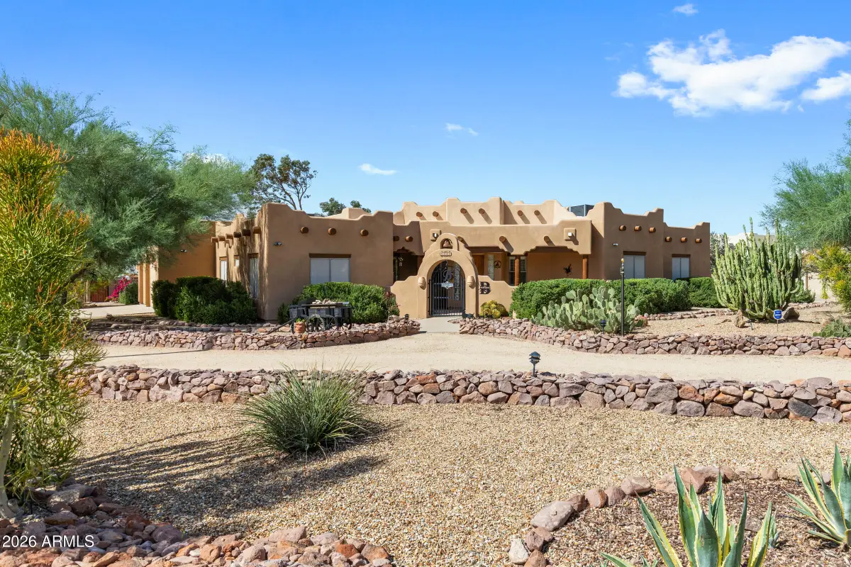 2340 S Sixshooter Road, Apache Junction, AZ 85119 - #1