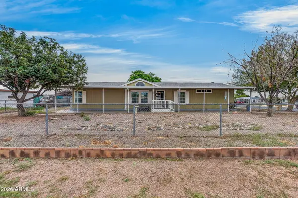 16035 N 71st Avenue, Peoria, AZ 85382