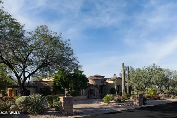 4037 N Pinnacle Hills Circle, Mesa, AZ 85207