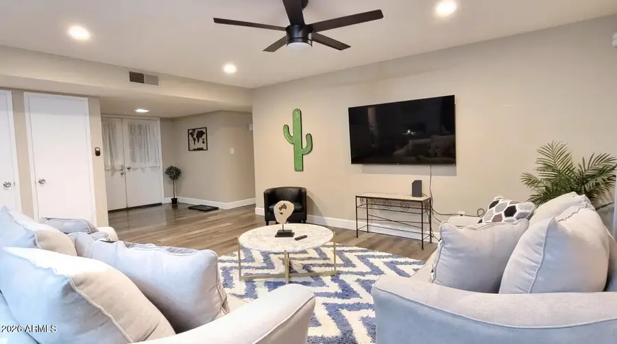 10819 W Hayward Avenue, Glendale, AZ 85307 - #2