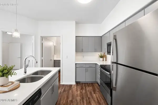 5302 E Van Buren Street #3016, Phoenix, AZ 85008