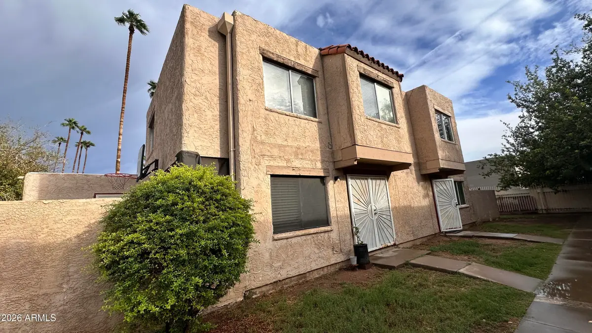 6811 W Devonshire Avenue, Phoenix, AZ 85033 - #1