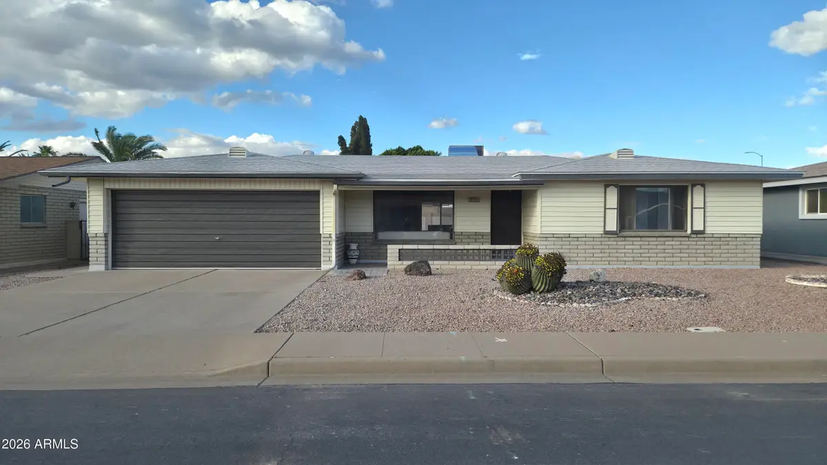 5016 E Escondido Avenue, Mesa, AZ 85206 - #1