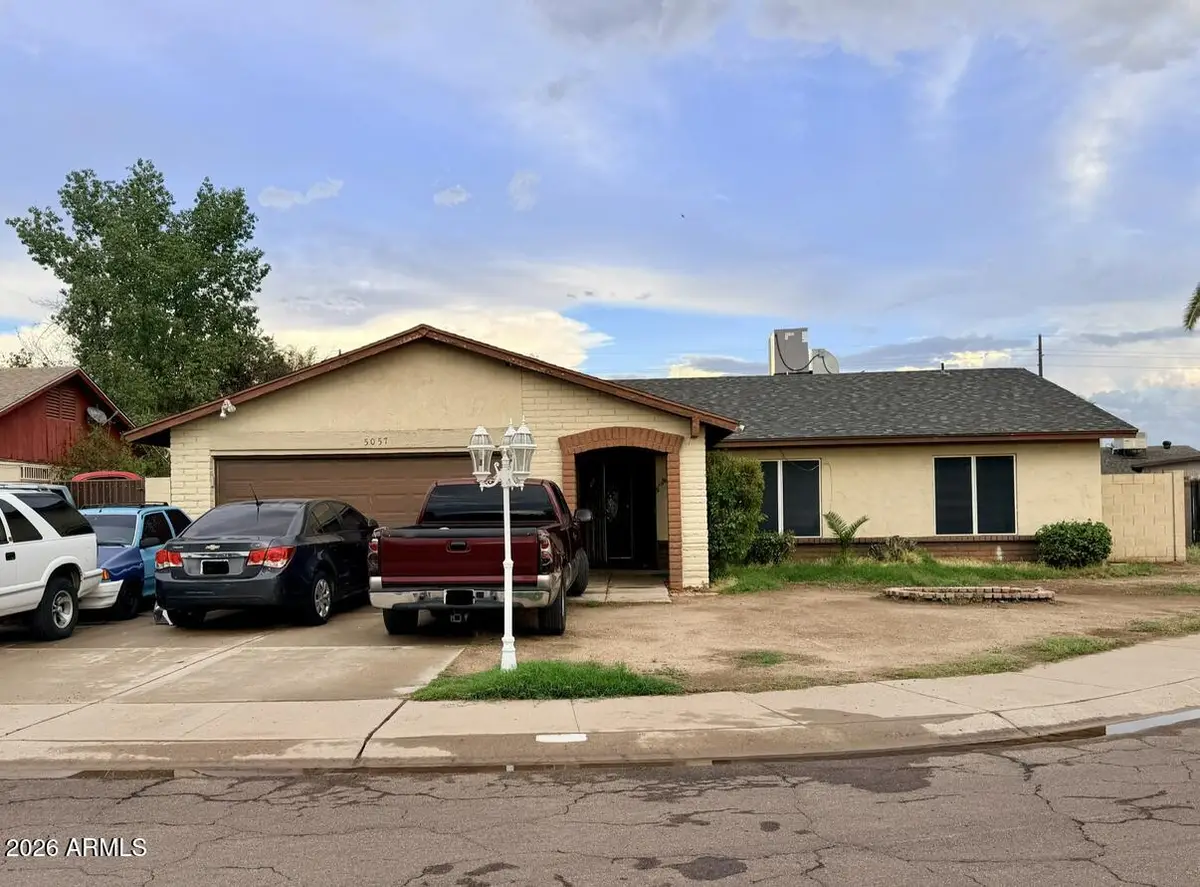 5057 N 71st Lane, Glendale, AZ 85303 - #1