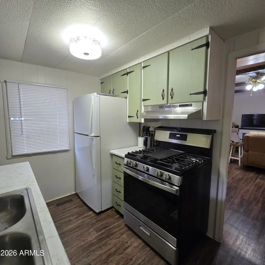 8401 N 67th Avenue #104, Glendale, AZ 85302 - #2