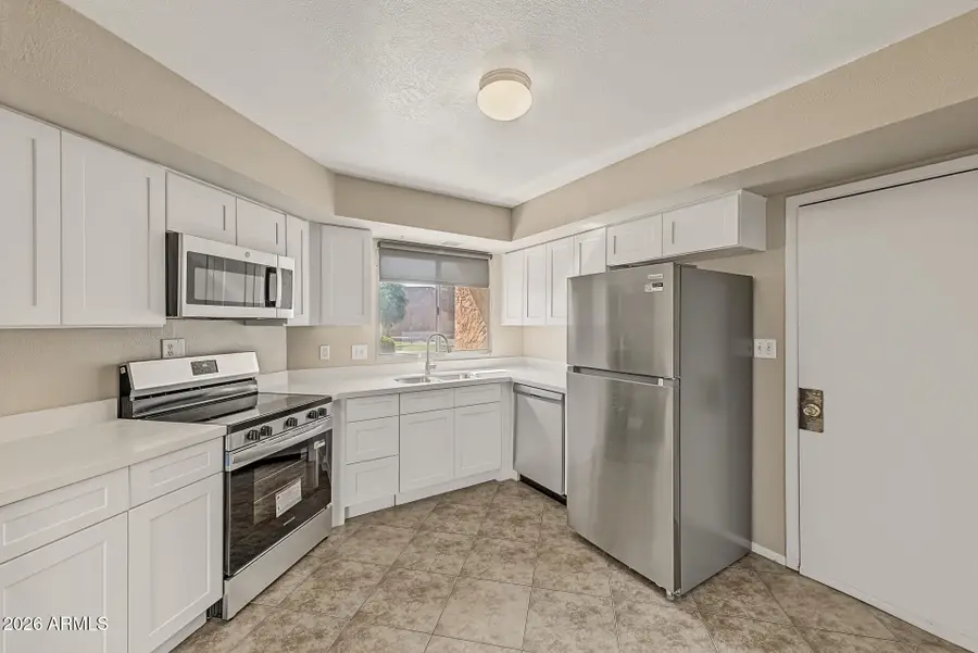 7431 N 43rd Lane, Glendale, AZ 85301 - #3