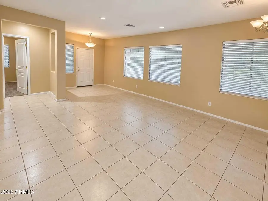 8712 W Magnolia Street, Tolleson, AZ 85353 - #2