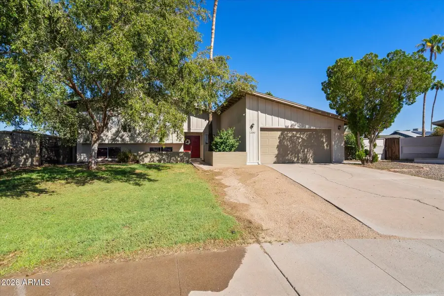 12049 N 46th Lane, Glendale, AZ 85304 - #2