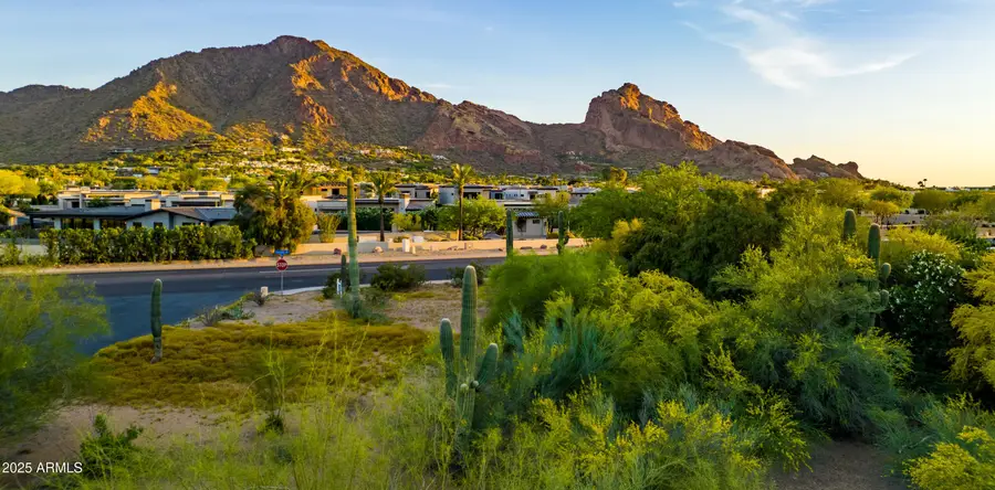 5702 E Lincoln Drive #1, Paradise Valley, AZ 85253 - #2