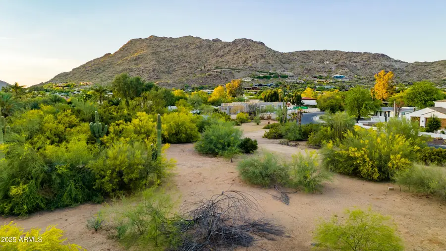 5702 E Lincoln Drive #1, Paradise Valley, AZ 85253 - #3