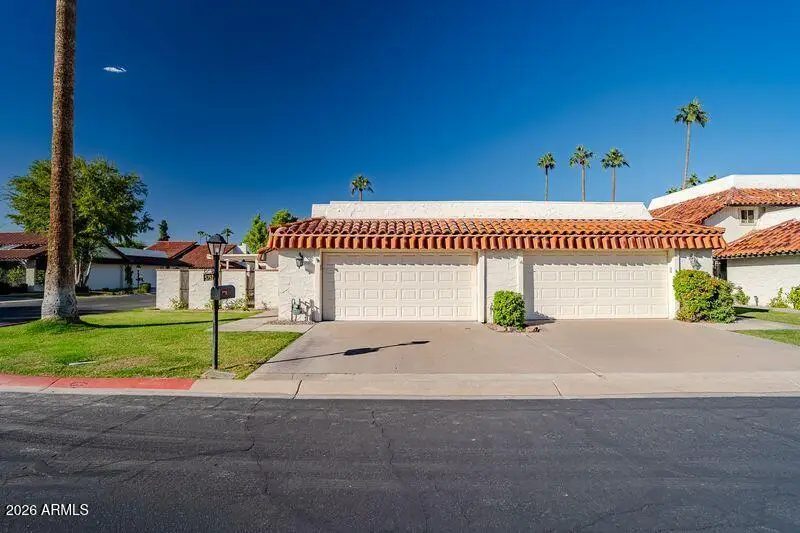 5752 N Scottsdale Road, Paradise Valley, AZ 85253 - #3