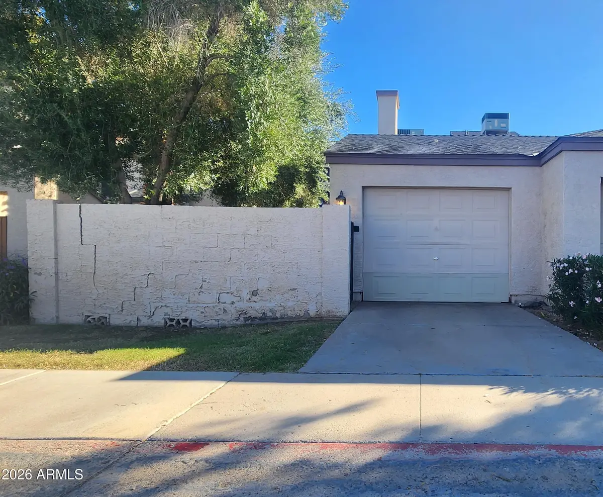3211 E Juniper Avenue #104, Phoenix, AZ 85032 - #1