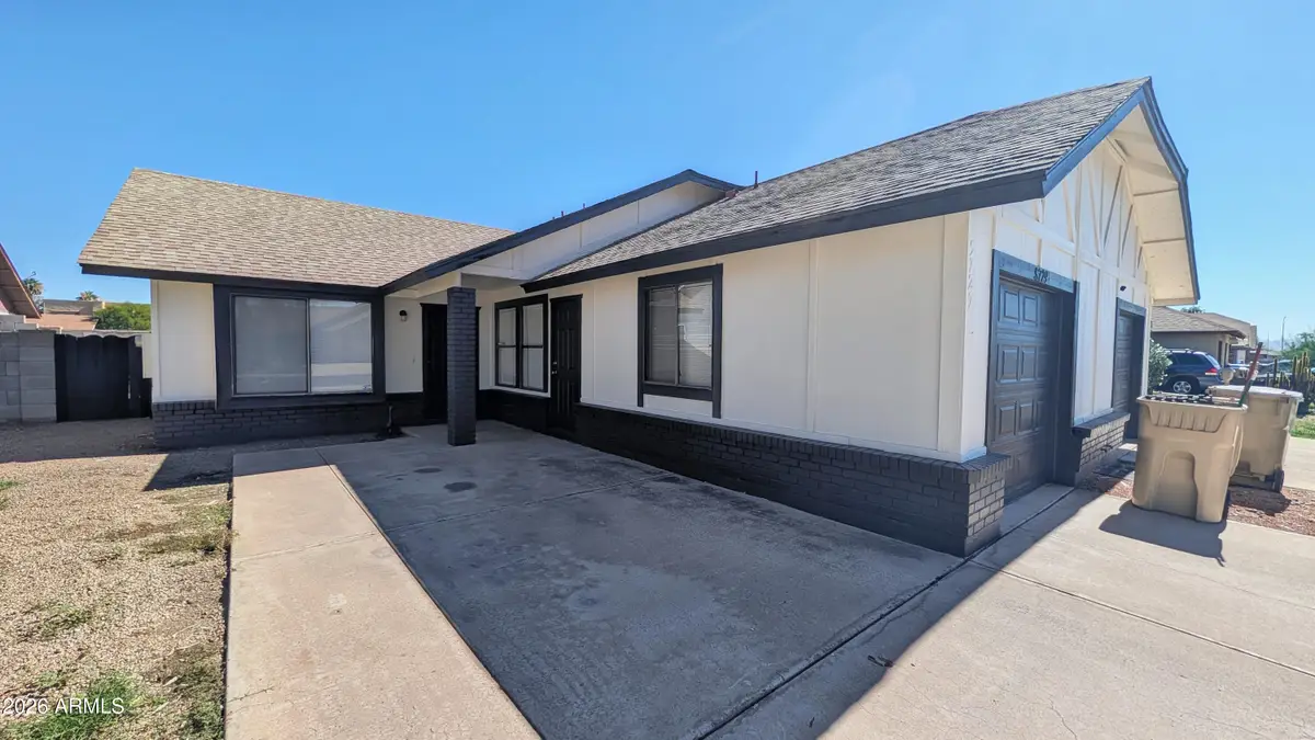 5729 N 68th Avenue, Glendale, AZ 85303 - #1