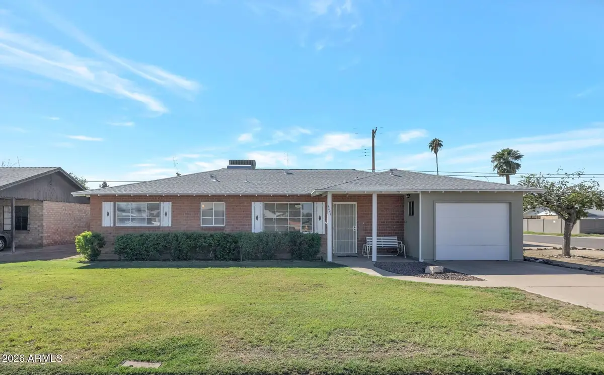 4057 W Rose Lane, Phoenix, AZ 85019 - #1