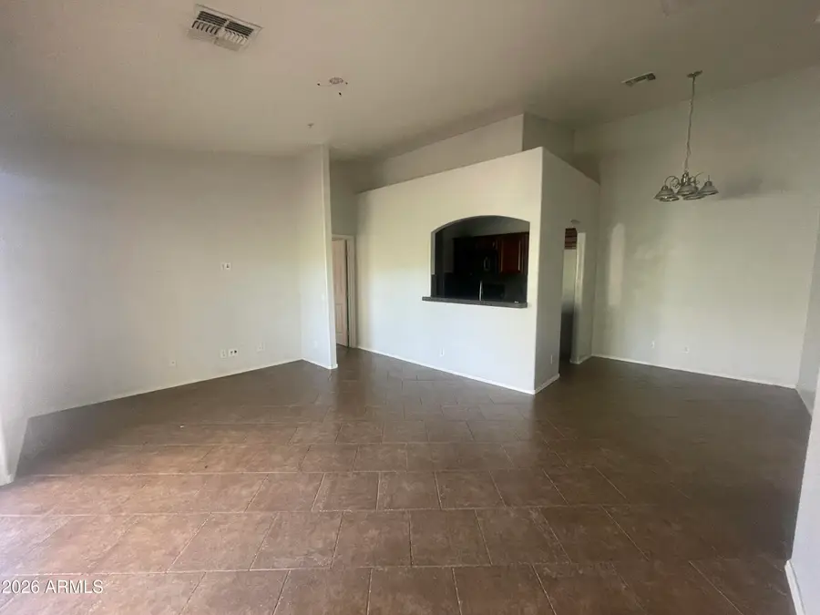 2950 W Louise Drive #207, Phoenix, AZ 85027 - #3