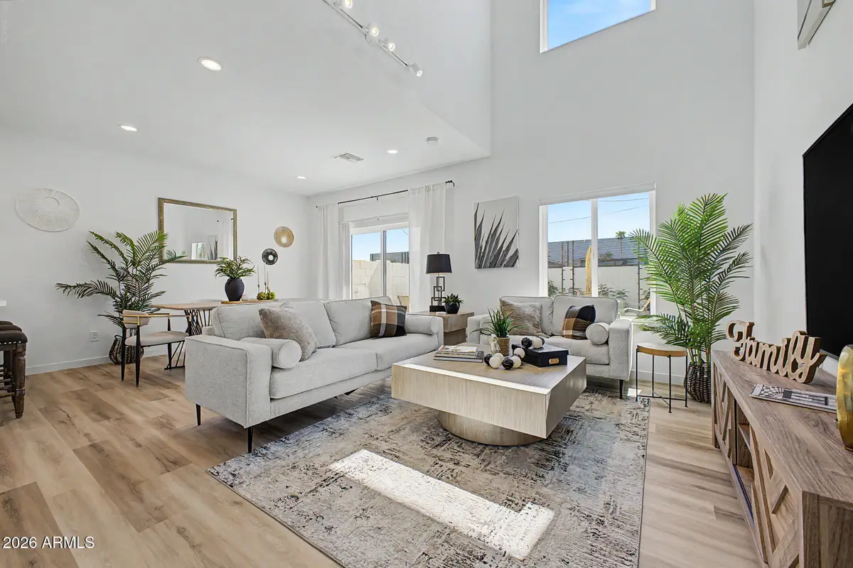 2045 E Michigan Avenue E #1, Phoenix, AZ 85022 - #1