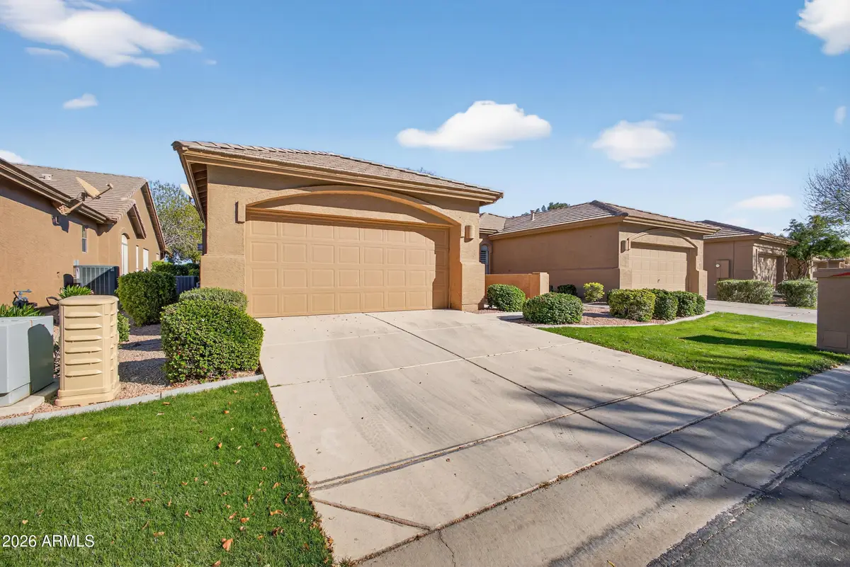 24611 S Golfview Drive, Sun Lakes, AZ 85248 - #1
