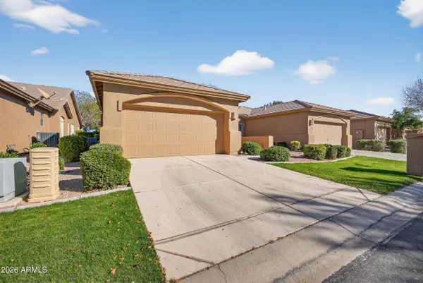 24611 S Golfview Drive, Sun Lakes, AZ 85248