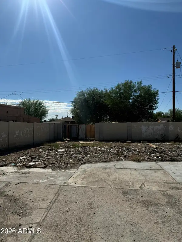 3633 W Latham Street #17, Phoenix, AZ 85009