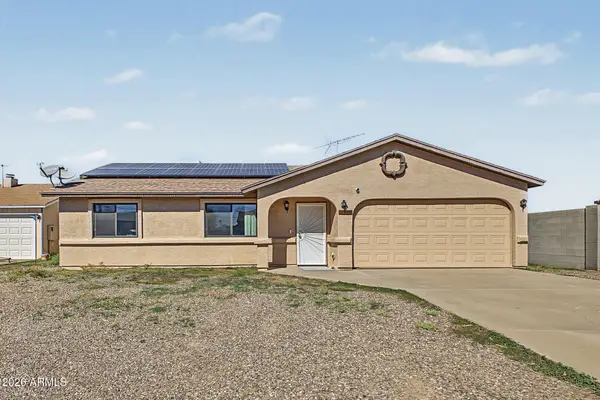 9236 W Pineveta Drive, Arizona City, AZ 85123