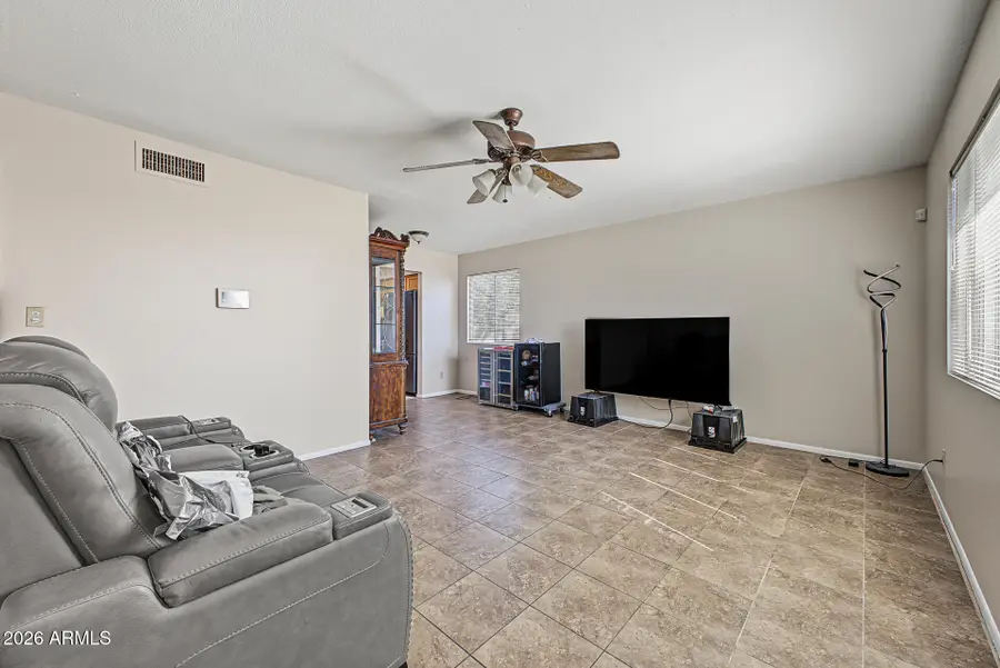 450 W Southern Avenue, Apache Junction, AZ 85120 - #3