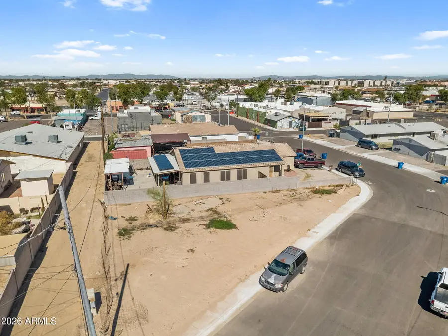 114 S 7th Street #17, Avondale, AZ 85323 - #2