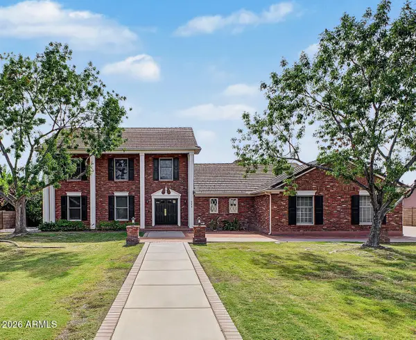 509 E Spur Avenue, Gilbert, AZ 85296