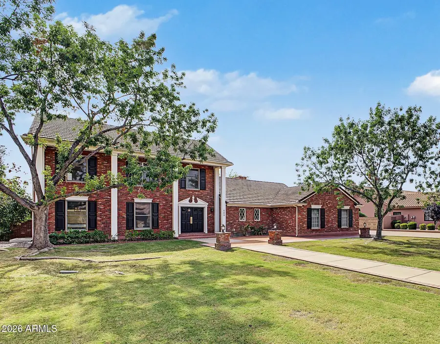 509 E Spur Avenue, Gilbert, AZ 85296 - #2