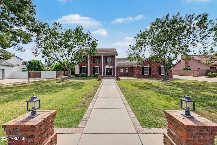 509 E Spur Avenue, Gilbert, AZ 85296 - #3