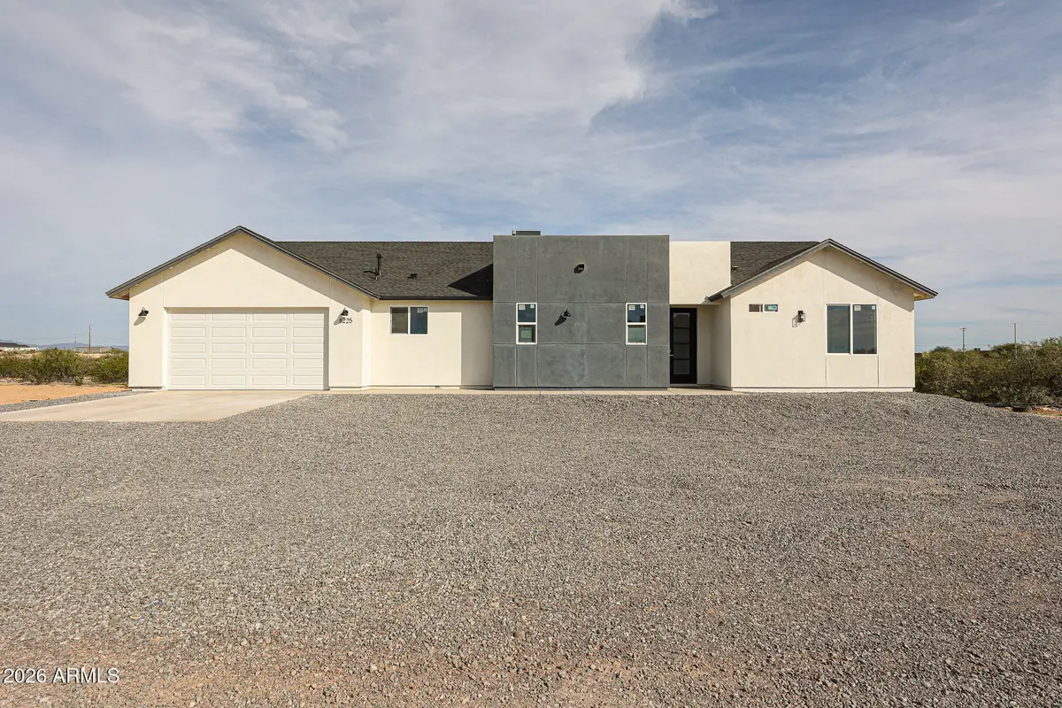 8225 S 351st Lane, Tonopah, AZ 85354 - #1