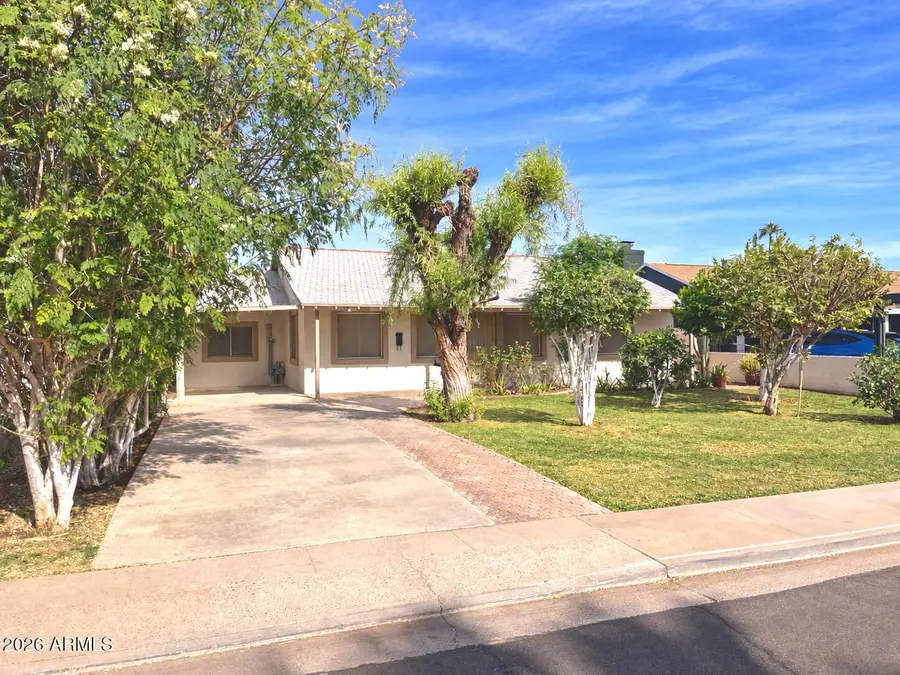 1332 E Weldon Avenue, Phoenix, AZ 85014 - #2