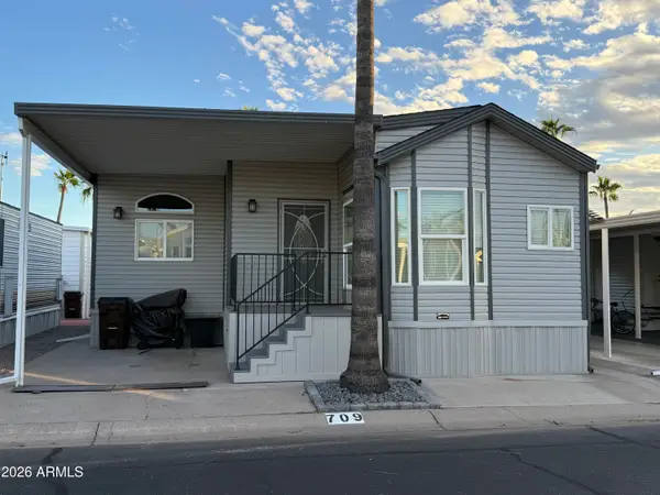709 S Felspar Drive, Apache Junction, AZ 85119