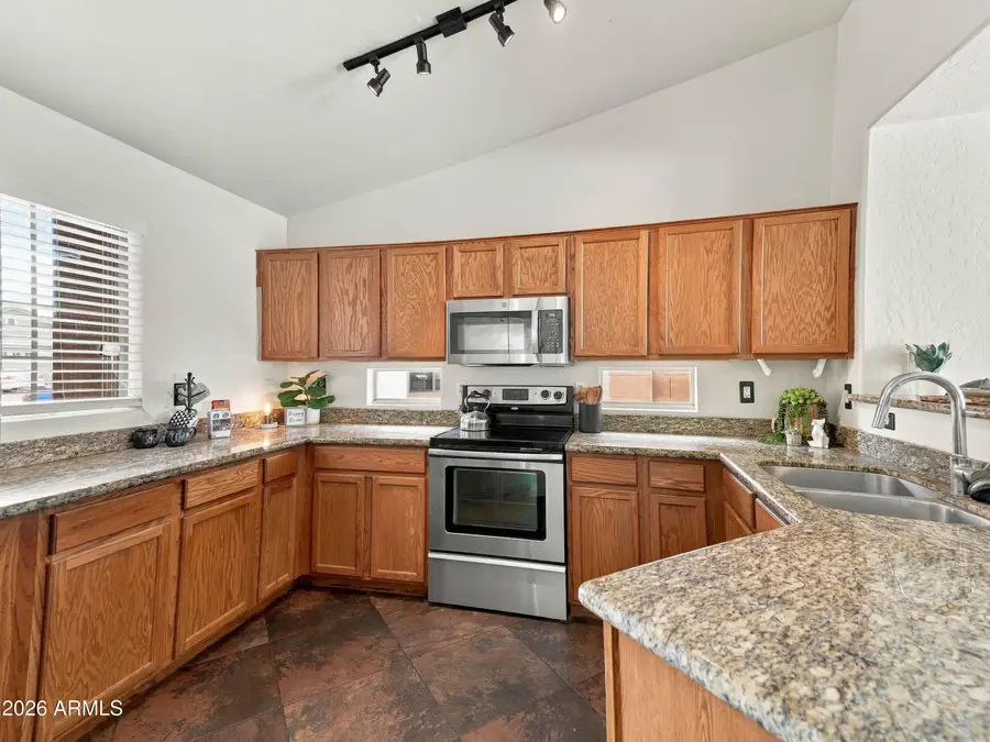2460 W Mericrest Way, San Tan Valley, AZ 85144 - #3
