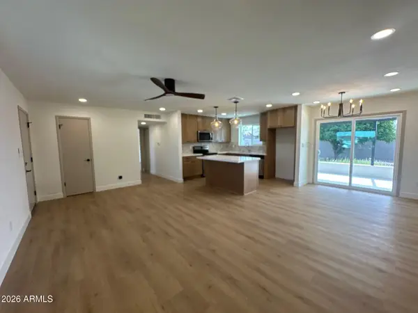 5649 E Casper Road, Mesa, AZ 85205