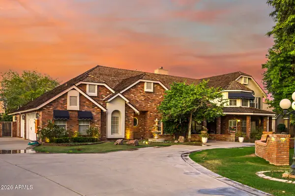 910 E Juanita Avenue, Gilbert, AZ 85234