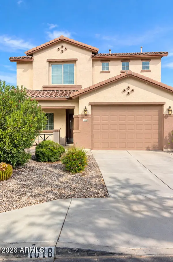 1018 W Witt Avenue, San Tan Valley, AZ 85140