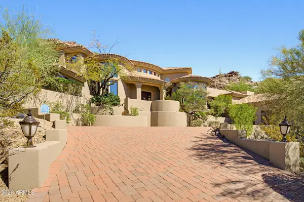 13841 S Canyon Drive, Phoenix, AZ 85048