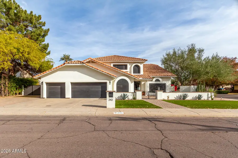 242 W Royal Palm Road, Phoenix, AZ 85021 - #2