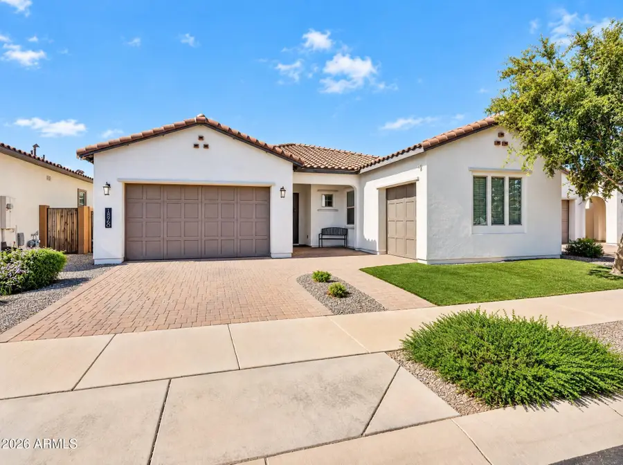 18960 S 211th Way, Queen Creek, AZ 85142 - #2