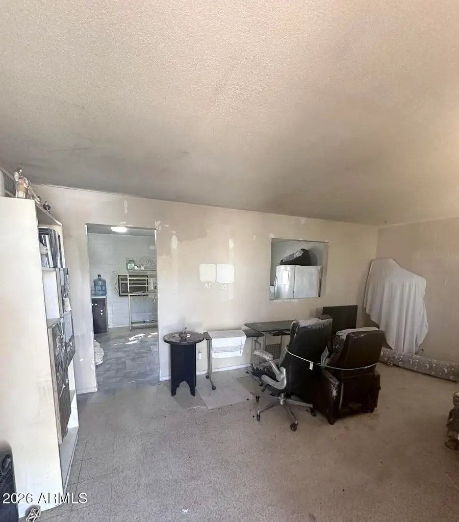 557 E Oakland Street, Chandler, AZ 85225 - #2
