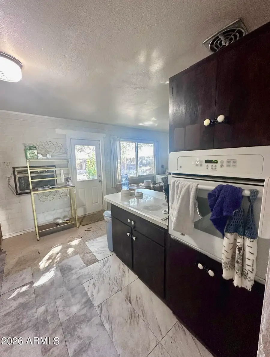 557 E Oakland Street, Chandler, AZ 85225 - #3