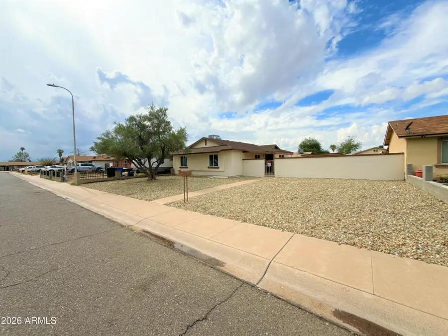 1134 N 60th Drive, Phoenix, AZ 85043 - #2
