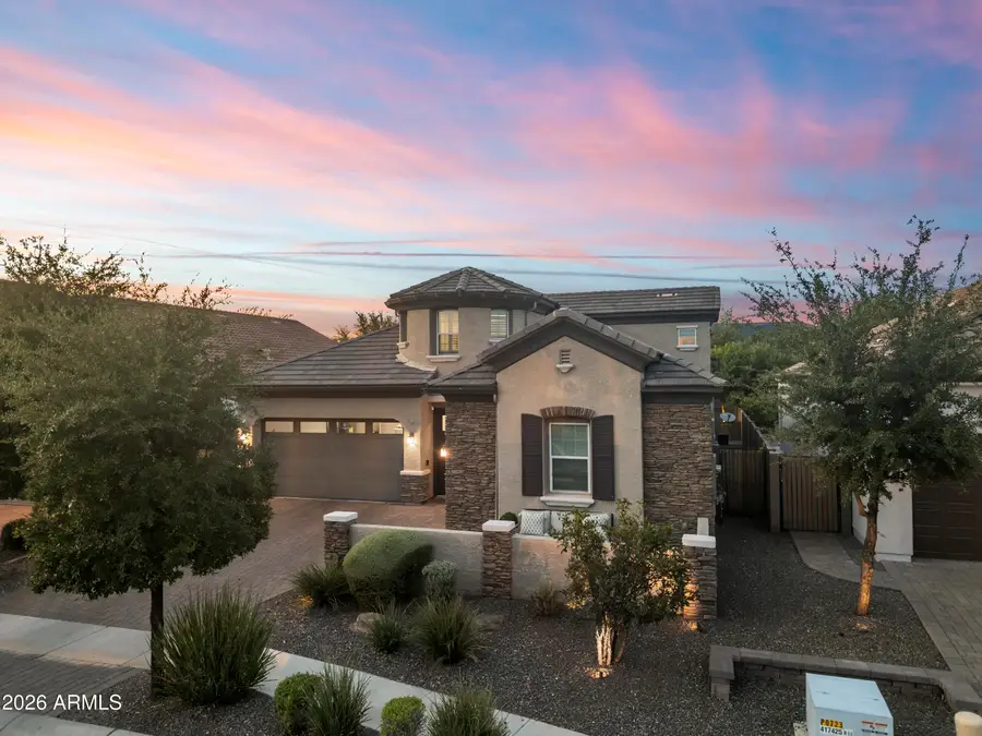 2922 E Minnezona Avenue, Phoenix, AZ 85016 - #2
