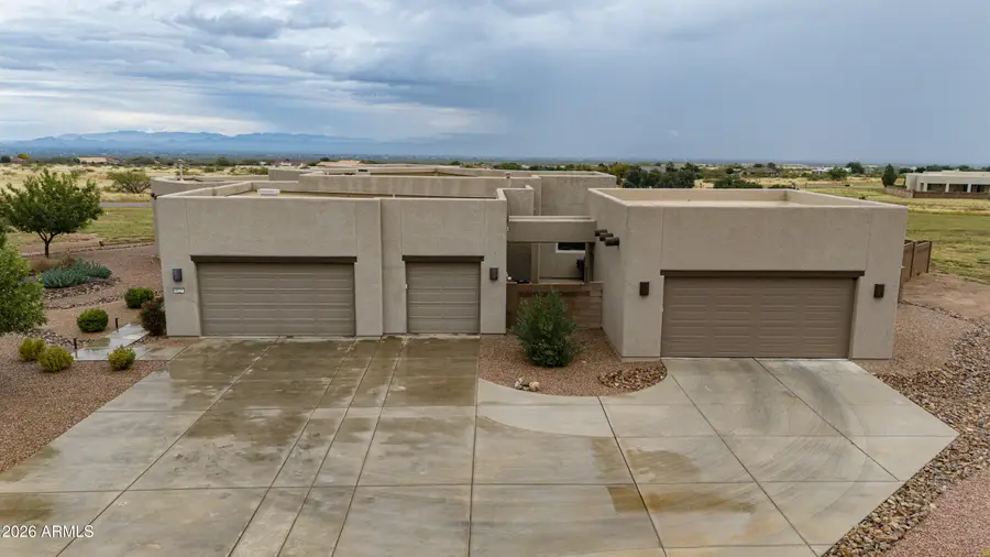 8829 S Arab Court, Hereford, AZ 85615 - #3
