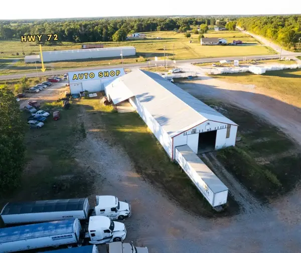 15651 W Highway 72, Gravette, AR 72736