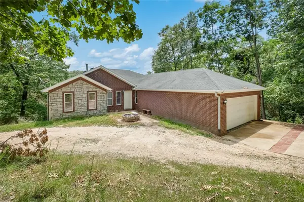 10900 Lakeside Lane, Rogers, AR 72756