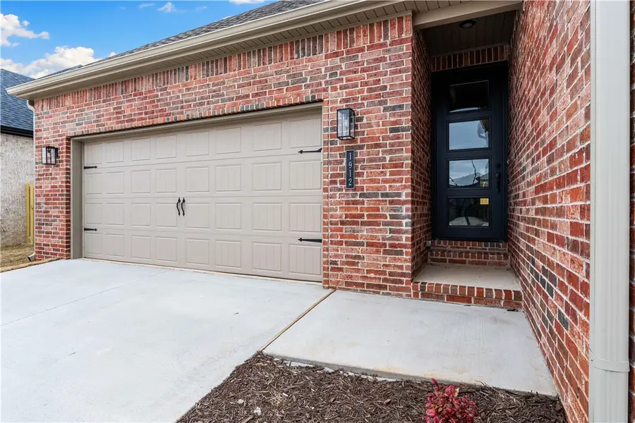 1912 S Edwards Street, Pea Ridge, AR 72751 - Image #2