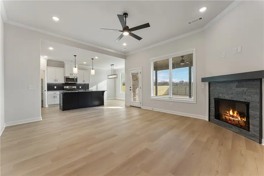 1911 N Edwards Street, Pea Ridge, AR 72751 - Image #2